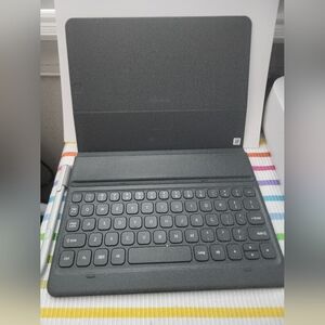 Samsung Keyboard Case for Samsung Galaxy Tab S3 - Gray (EJ-FT820USEGUJ)